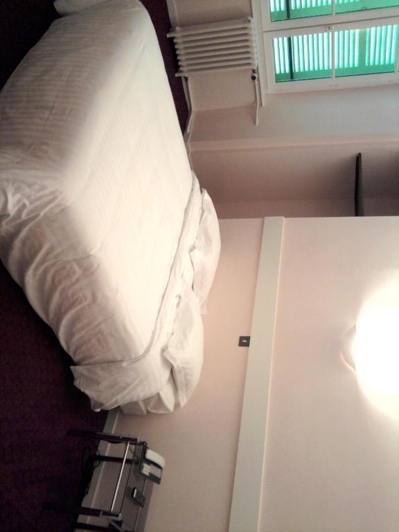 Le Central By Santat ! Bellac Rum bild